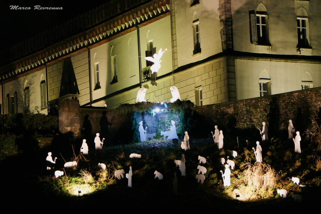 A Castiglione Olona (Varese) il presepe è fatto con le sagome